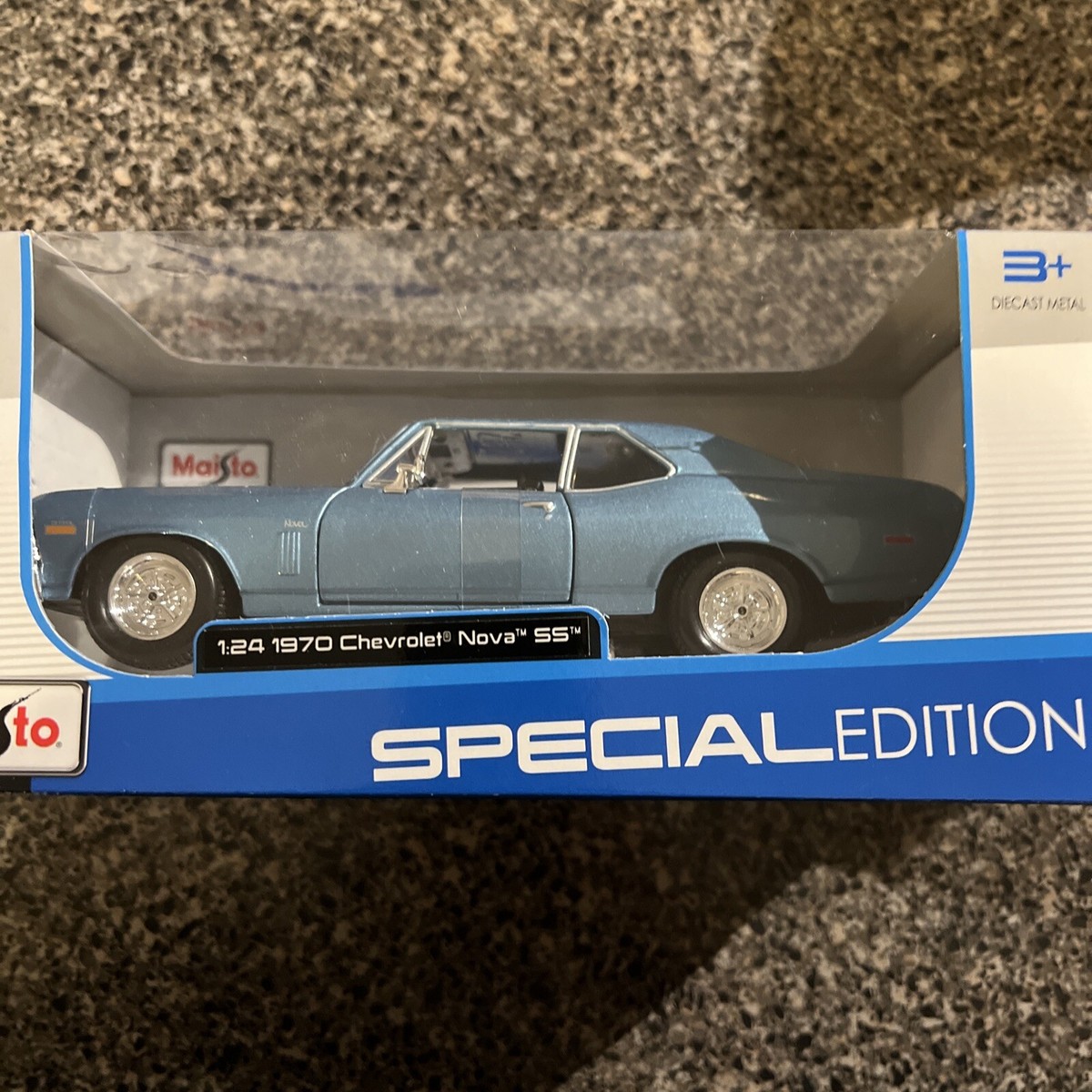 1970 Chevrolet Nova SS Coupe Blue 1/24 Diecast Model Car by