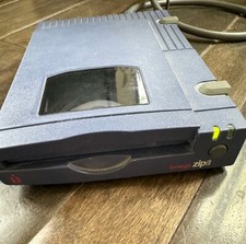 Iomega Zip 100 Portable External Drive Z100P2 w/cable and Power Supply -untested