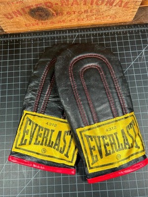 Vintage Everlast 4312 Black Leather Speed Bag Training Boxing Gloves Pair