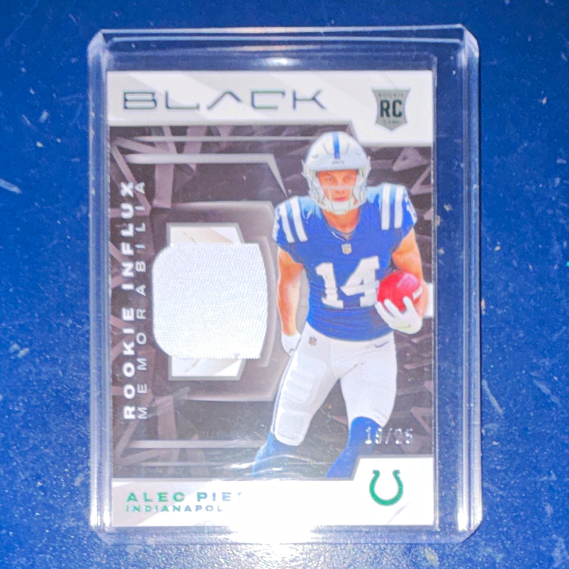Panini 2022 Black Rookie Influx Memorabilia Alec Pierce /25 Colts