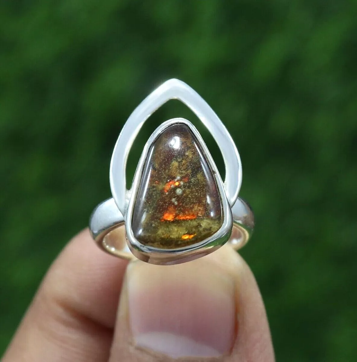 Buy Artisan Crafted Canadian Ammolite Solitaire Ring in Sterling Silver  (Size 5.0) at ShopLC.