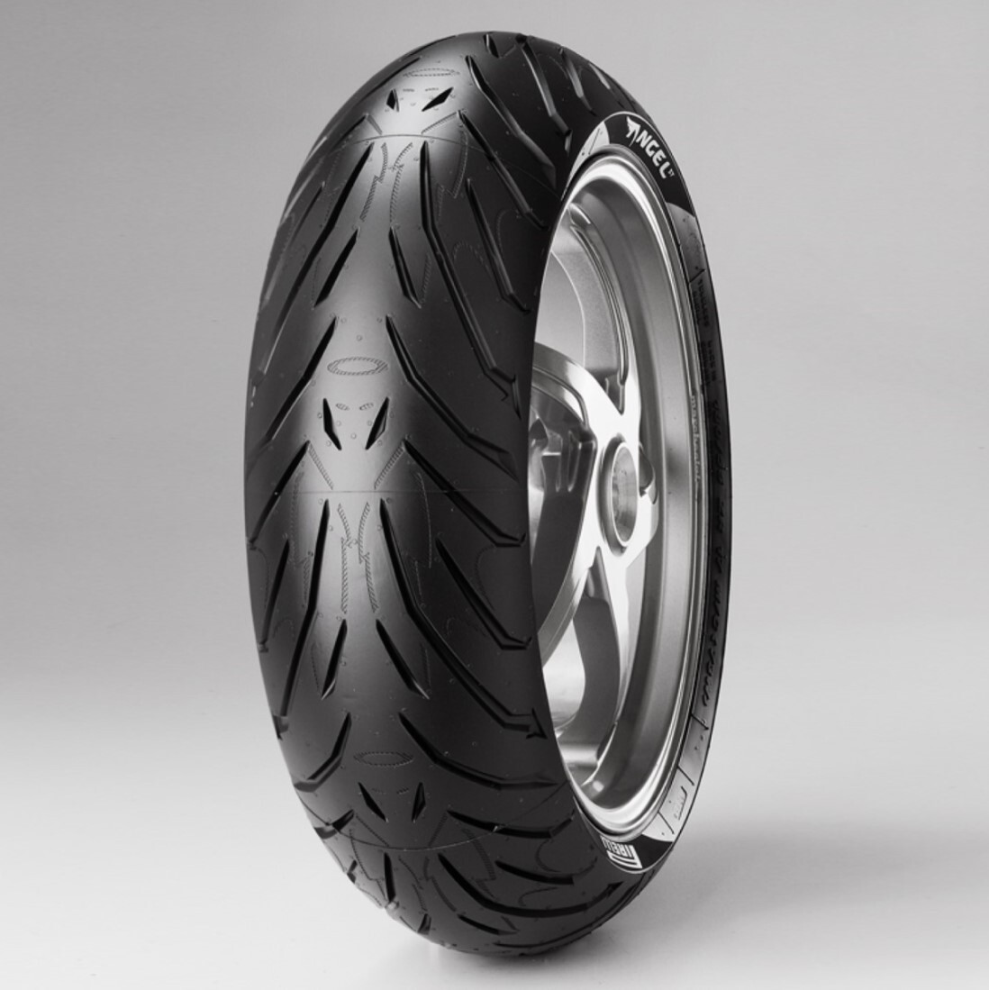 Motorcycle Tyre Pirelli ANGEL ST 180/55 ZR17 (73W) Rear Motorbike *New KTM
