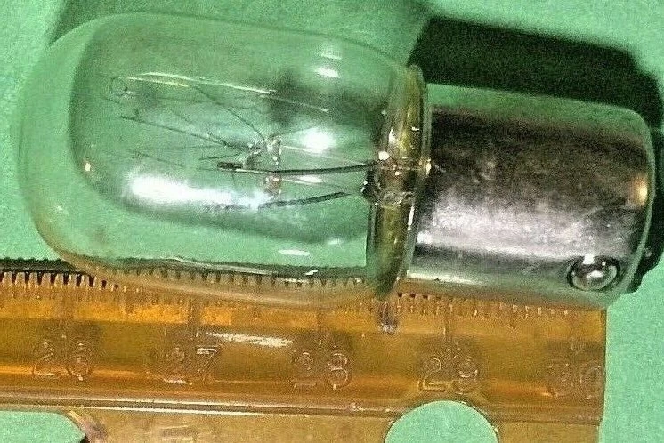 Лампа 1,5 фута или 2 дюйма подходит для швейной машинки Janome многих моделей - Изображение 3 из 4