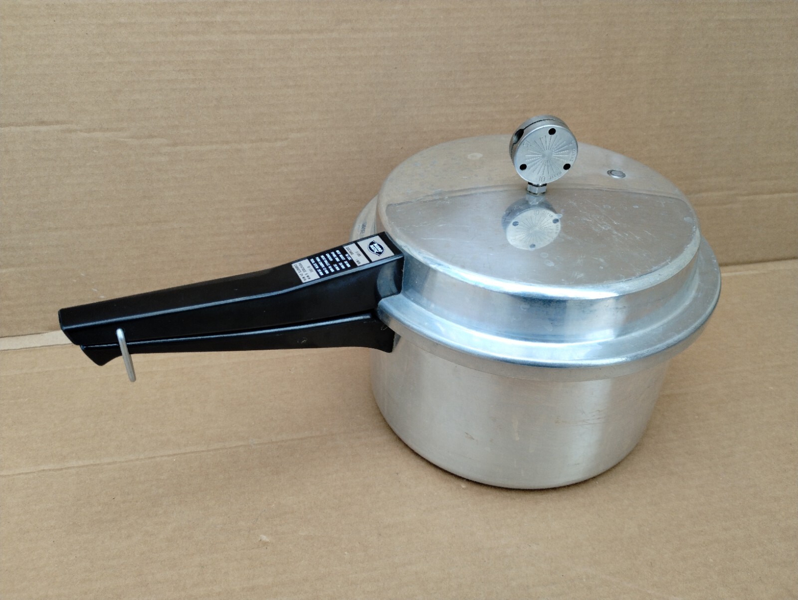Mirro Matic 4 Quart M0294 Aluminum Pressure Cooker Vintage Complete