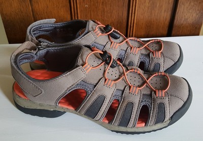 clarks hiking sandals
