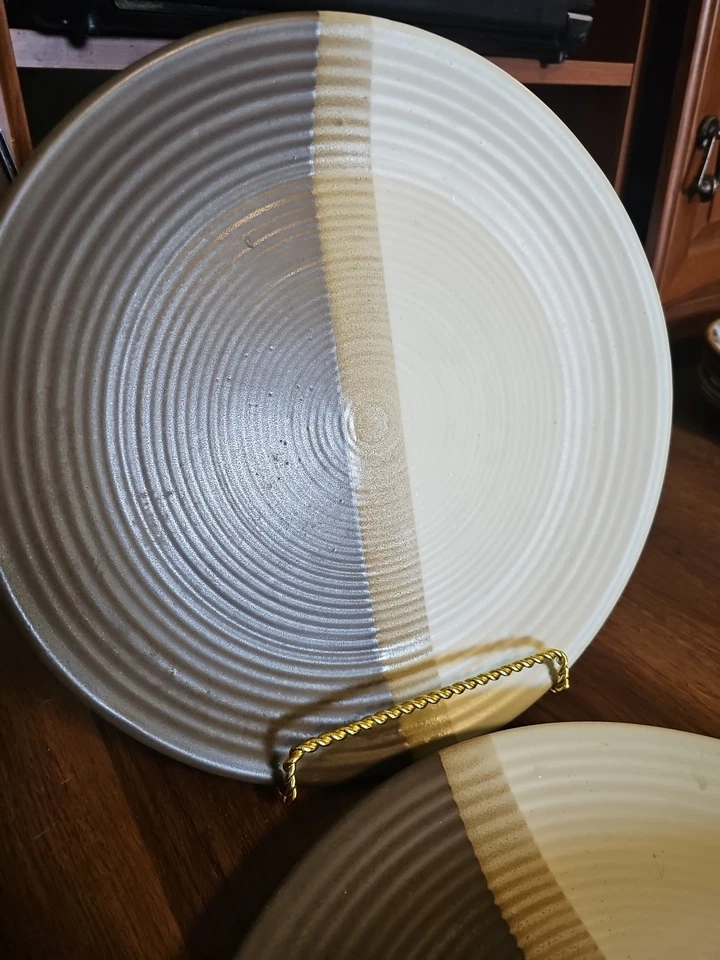 Hermoso plato para servir de gres extra grande vintage de 3 tonos marrón crema tostado Foto 3 de 4