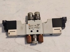 Used SMC Solenoid Valve VQZ1221-5M-M5 w/ warranty Free Shipping