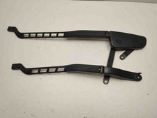 MERCEDES-BENZ M W166 Scheibenwischer vorne A1668200944 5.50 Petrol 32242789