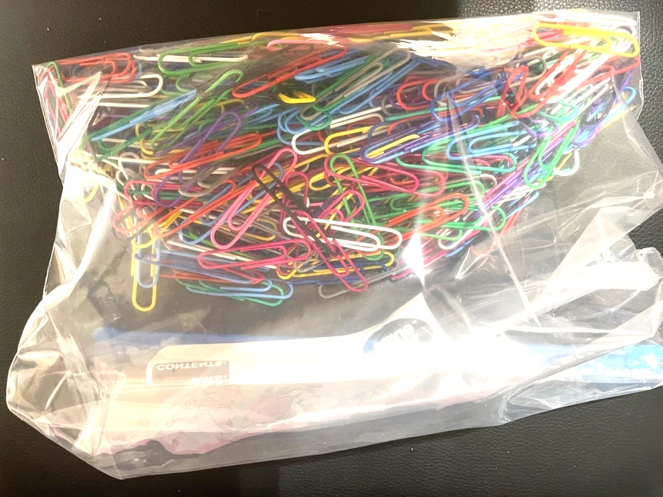 Paper Clips, 240pcs Large Size Colored, PaperClips Assorted Colors NEW - Image 4 of 4