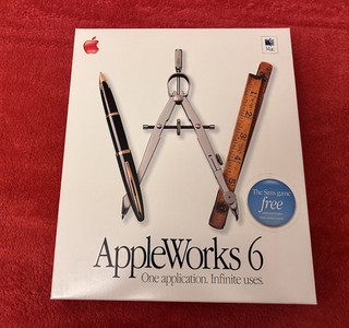 AppleWorks 6 for Mac OS X w/ original box CD and guide books 2001