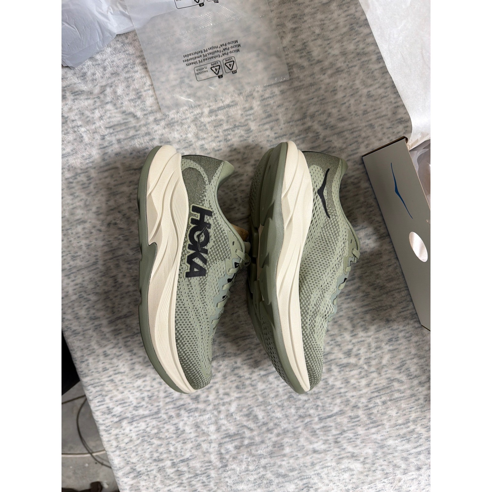 Hoka Rincon 4 Mens Running Shoes Sage Green Laurel Wreath 1155130 FLY 7.5D thumbnail 3