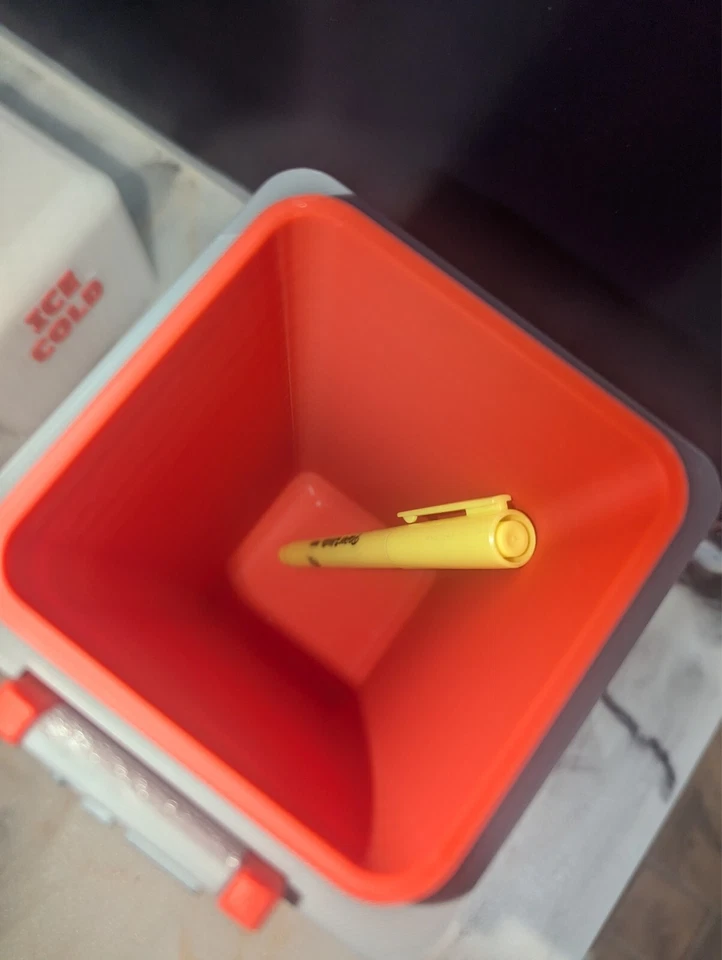 Call Of Duty Zombies Juggernog Perk Machine Logo LED Foto 4 de 4