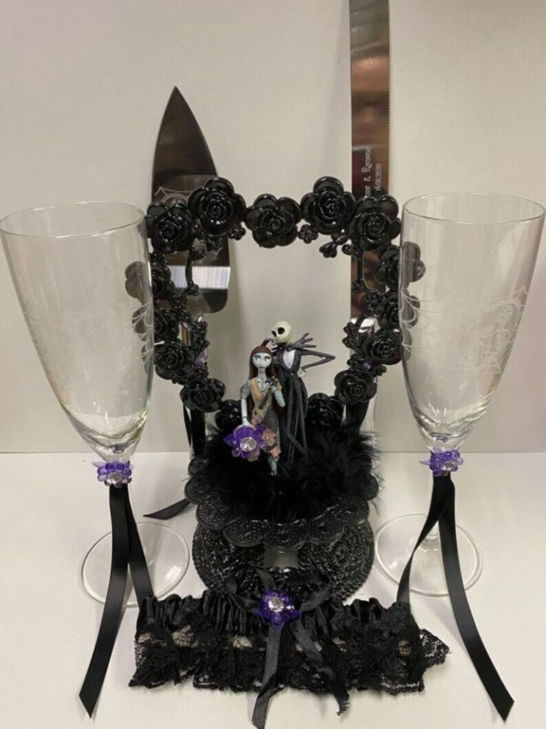 Nightmare Before Christmas Wedding Ideas