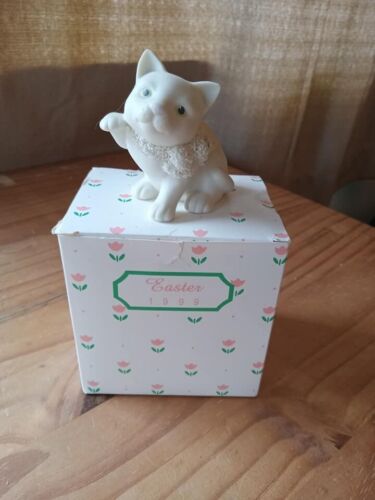 Boîte de 23862 vintage lapins de neige de Pâques 1999 chat Dept 56  - Photo 1/1