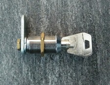 ORIGINAL Schloss LOWE & FLETCHER 1 Schlüssel Rundschloss Slotmachine Bandit