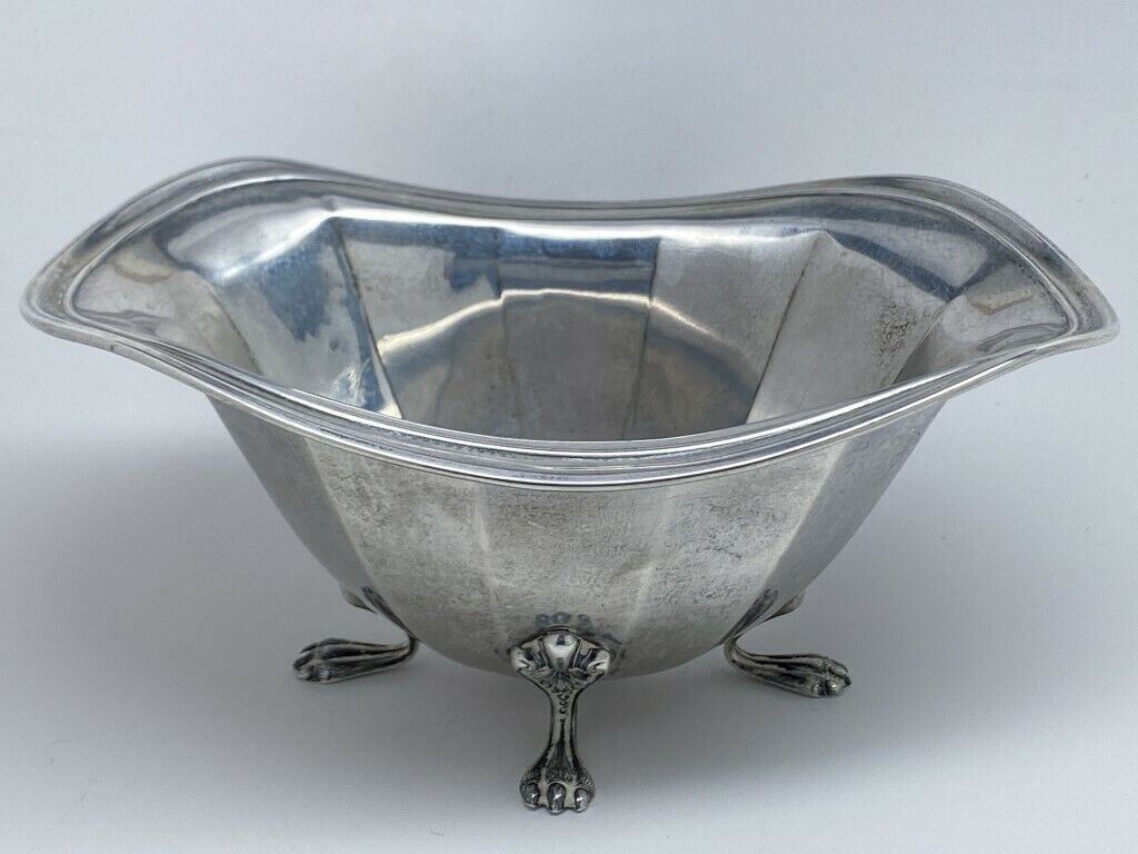 Meriden Britannia Sterling Silver 925 Claw Footed Candy Gravy or Nut Dish Bowl