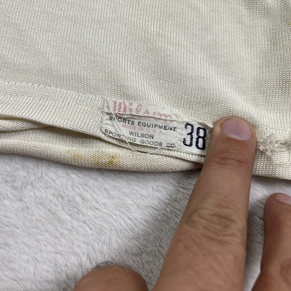 复古 Wilson #32 篮球球衣白色 38 码美国制造缝制比赛坦克 — 第 2/4 张图片