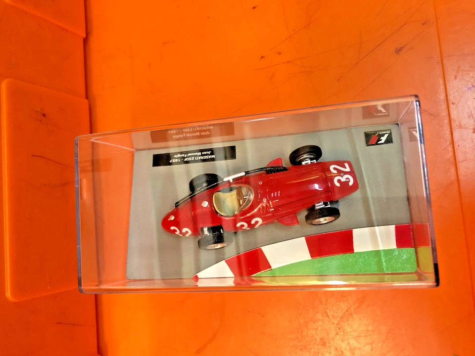 FORMULA 1 1/43 N°1 HS 1B MASERATI 250F 1957 . PAR MANUEL FANGIO SANS FASCICUL - Photo 2/4
