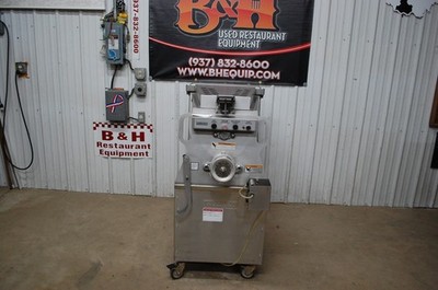 Hobart MG1532 Heavy Duty 150 LB Meat Mixer Grinder w/ Foot Switch