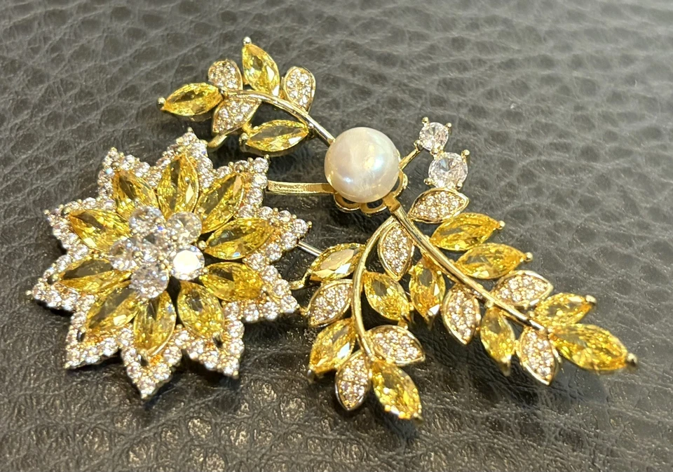 Brilliant CZ Cubic Zirconia Yellow Rose Flower Brooch Pin 14K Yellow Gold Plated - Image 3 of 4