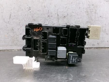 03 - 08 TOYOTA COROLLA INTERIOR CABIN FUSE RELAY BOX