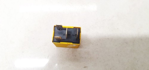 24433728 Relais, Arbeitsstrom 29200076 Opel Zafira DE951341-25