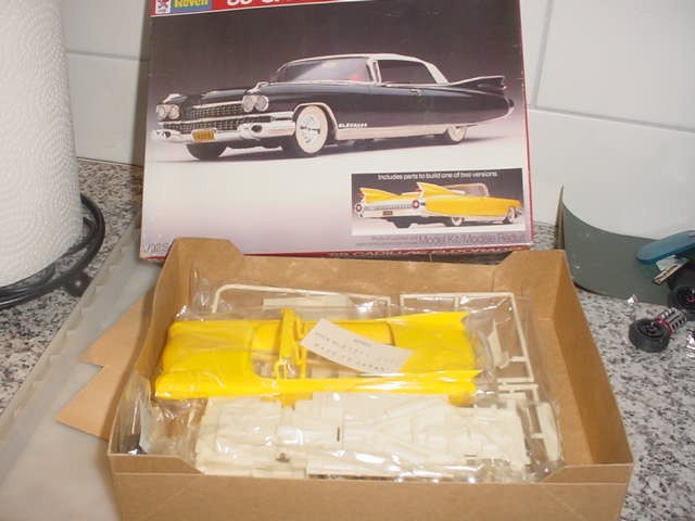 REVELL---1959 CADILLAC ELDORADO CONVERTIBLE