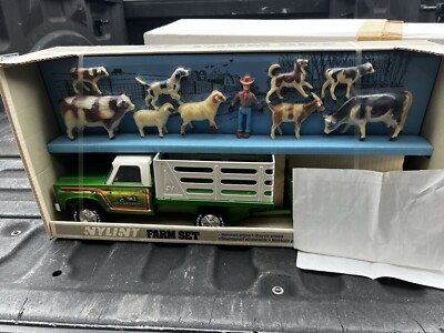 Vintage Nylint Farm Set Truck + Trailer In Box, #9906 - 12 piece