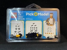 Lego 3850015 2016 Exclusive Pick-A-Model Penguin with Baby rare retired