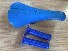BLUE Old School BMX Bike Seat Hard Shell  Viscount Dominator with Grips New