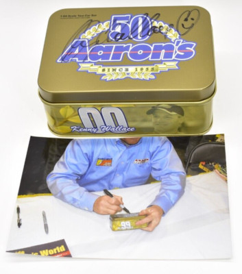 Aron's 50th Anniversary 1:64 2 car set Kenny Wallace Signature, Michael Waltrip