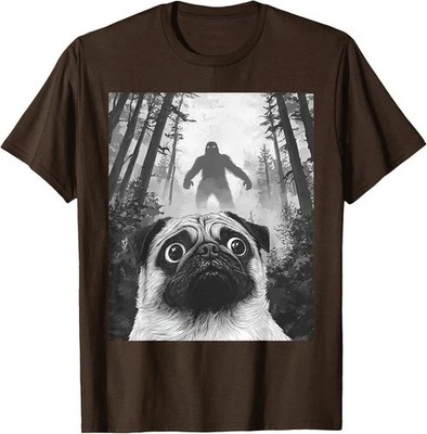 Dog Pug Selfie With Bigfoot Sasquatch Funny Pug Unisex T-Shirt