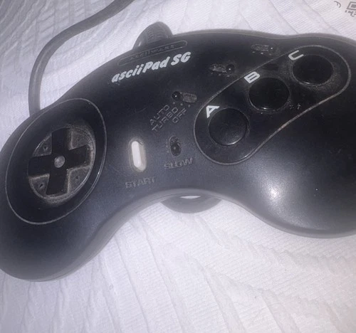 Vintage ASCIIWARE asciiPad SG Controller for SEGA Genesis - 6-Button Turbo