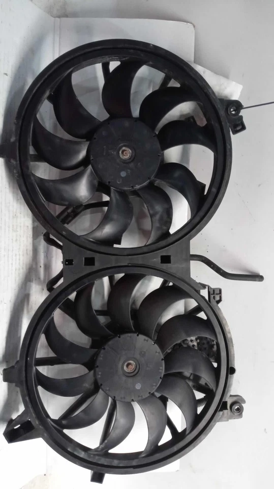 2015 INFINITI Q40 Engine Cooling Fan Motor OEM 3.7L Black 124K Miles Foto 2 de 3