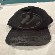 DC COMICS BATMAN LOGO Black On BLACK FLAT BILL SNAPBACK HAT CAP YOUTH