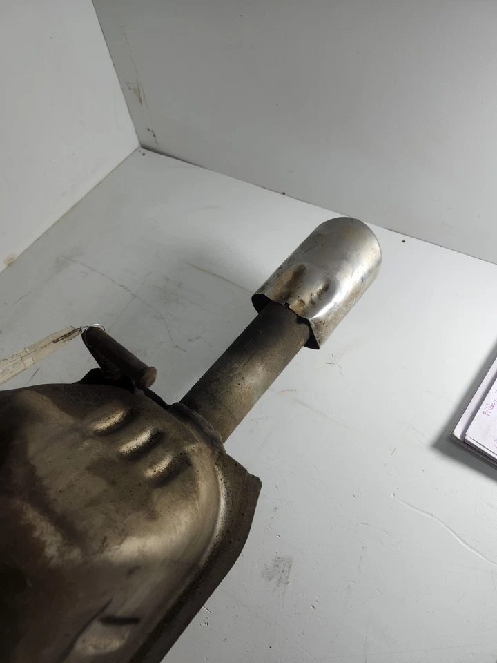 03-08 Silenciador trasero Mazda 6 pasajeros 2,3 2x2 Foto 4 de 4