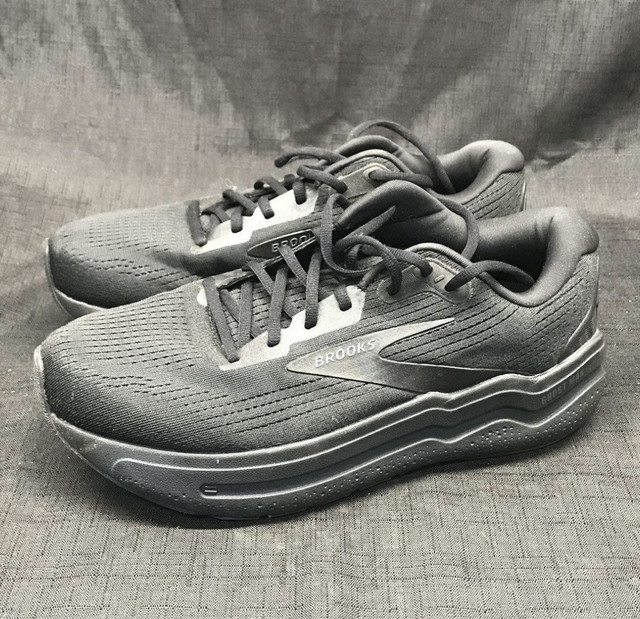 Brooks Ghost Max 2