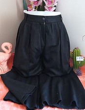 Vêtement occasion femme : Pantacourt noir " Driver de Luxe " - T : 46 *