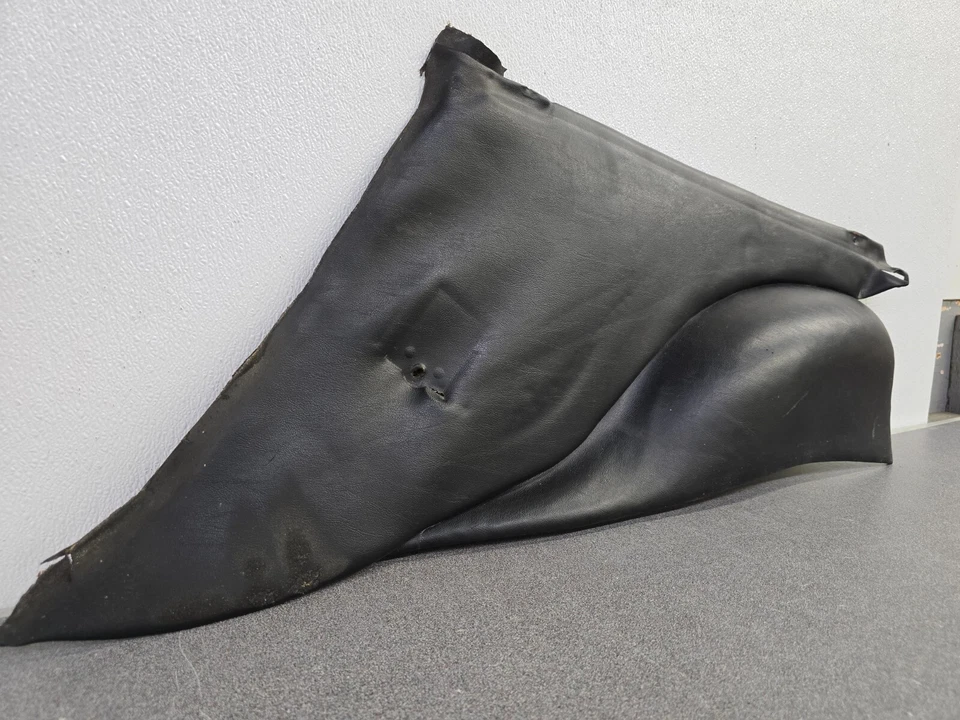 USADO ORIGINAL PORSCHE 911 LWB CUPÉ TRASERO DERECHO NEGRO VINILO CUARTO PANEL #1 Foto 3 de 4