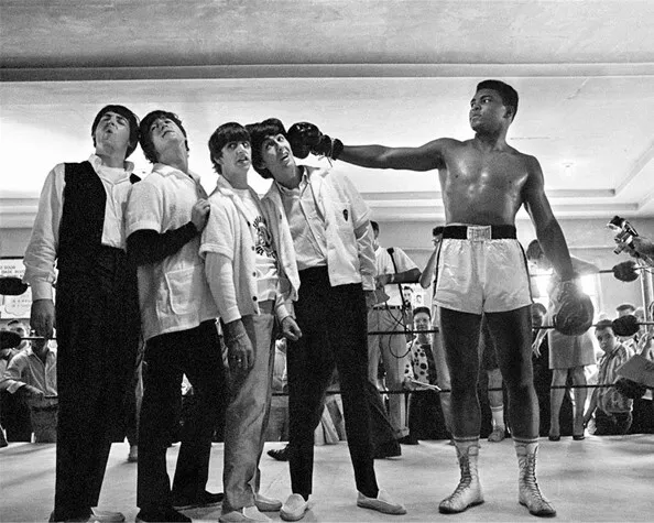 1964 MUHAMMAD ALI and THE BEATLES Glossy 8x10 Photo Miami Training Camp Print