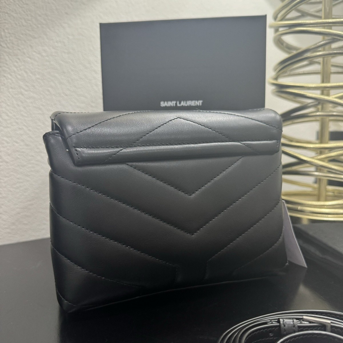 VIP【送料関税込】Saint Laurent LOULOU TOY LEATHER MINI BAG Saint Laurent YSL Mini Toy Loulou Quilted Leather Bag Black