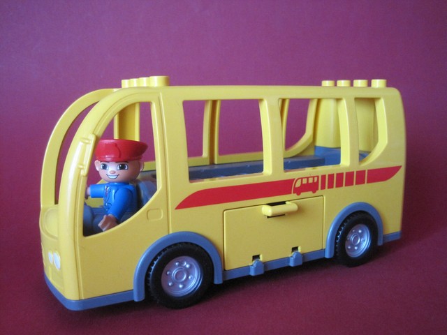 Lego Duplo Bus Schulbus Linienbus Stadtbus mit Figur Busfahrer aus Set 5636 Lego Duplo Bus Schulbus Linienbus Stadtbus mit Figur Busfahrer aus Set 5636