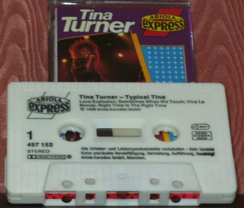 Tina Turner Typical Tina CASSETTE ALBUM Rock Disco, Pop Rock - Picture 2 of 8