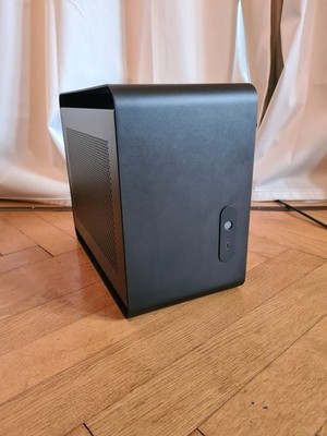 Streacom DA2 V2 Mini-ITX PC-Gehäuse Small Form Factor schwarz