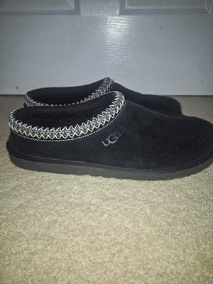 UGG Tasman Women s Black Suede Slip-On Slipper, US 11, Rubber Sole
