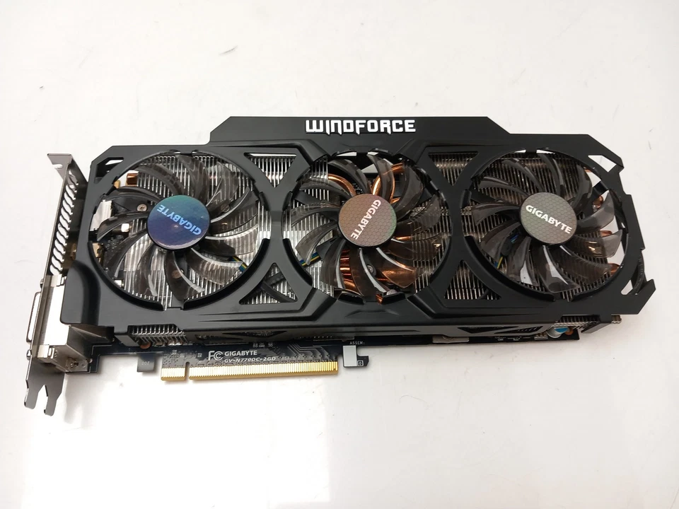 GIGABYTE OC WindForce GTX 770 2GB GDDR5 DP HDMI DVI GV-N770OC-2GD - Image 2 of 4