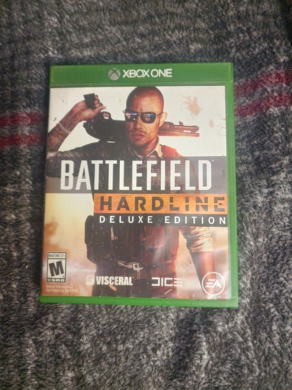 Battlefield Hardline -- Deluxe Edition (Microsoft Xbox One, 2015)-(No code)