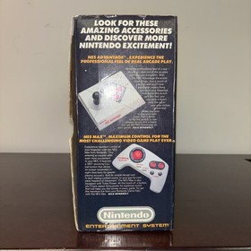 New Old Stock Original Nintendo NES Console Mario Duck Hunt Zapper Tested works