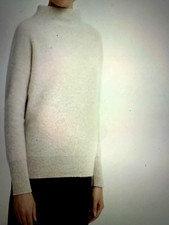 STUNNING !! BNWT Vince $395 Boiled Cashmere Funnel Neck Sweater in Marble Large