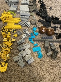 LEGO Rock Raiders 4990 Rock Raiders HQ Incomplete But Lots Here